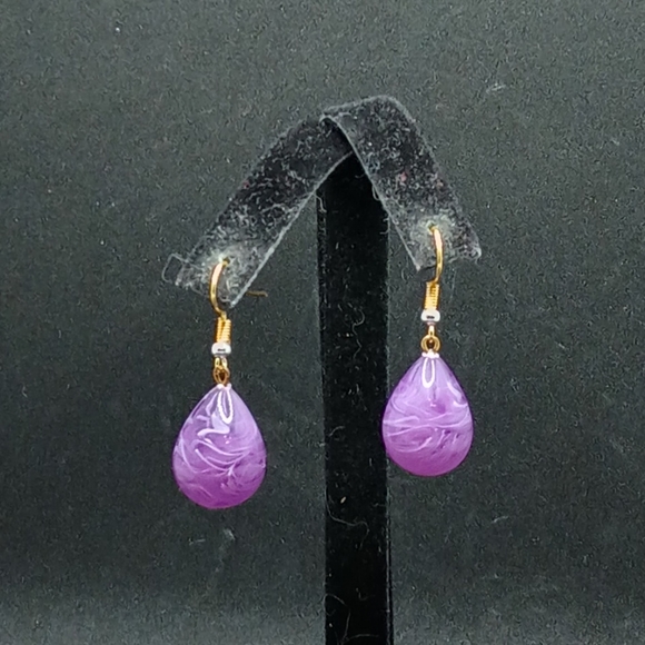 Hand Crafted Jewelry Nwot Handmade Purple Teardrop Dangle Drop